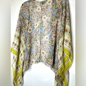 NWT: Be Original floral print kimono